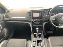 Renault Megane E-TECH Iconic - U8543