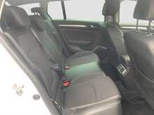 Renault Megane E-TECH Iconic - U8543