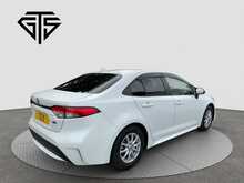 Toyota Corolla HYBRID G-X - U8549