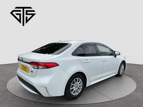 HYBRID G-X 1.8 5dr Saloon Automatic Petrol Hybrid