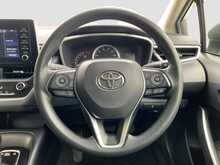 Toyota Corolla HYBRID G-X - U8549