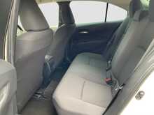 Toyota Corolla HYBRID G-X - U8549