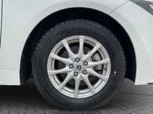 Toyota Corolla HYBRID G-X - U8549