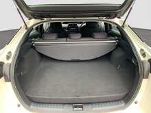 Toyota PRIUS PHV A - U8552