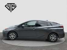 Toyota Prius A - U8553