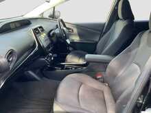 Toyota Prius S SafetyPlus - U8555