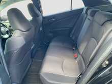 Toyota Prius S SafetyPlus - U8555