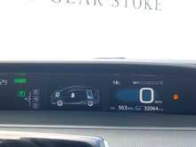 Toyota Prius S SafetyPlus - U8555
