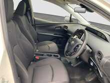 Toyota Prius E - U8557