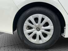 Toyota Prius E - U8557