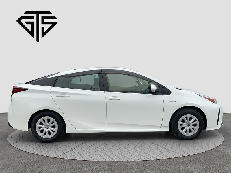Toyota Prius E - U8557