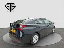 Toyota Prius S - U8558