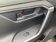 Toyota Rav4 Hybrid G 4WD - U8560