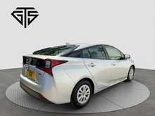Toyota Prius S - U8561