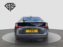 Toyota Prius S Touring-Selection - U8562