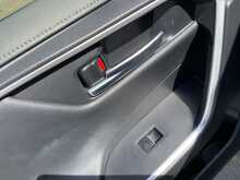 Toyota Rav4 Hybrid G 4WD - U8563