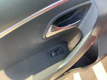 Volkswagen Polo 	TSI TrendLine - U8564