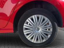 Volkswagen Polo 	TSI TrendLine - U8564