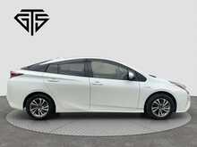 Toyota Prius S SafetyPlus - U8565