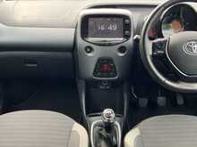 Toyota AYGO VVT-i x-plore - U8567