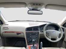 Volvo V70 D SE - U8569
