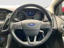 Ford Focus T EcoBoost Zetec - U8571