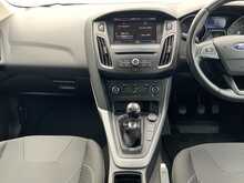 Ford Focus T EcoBoost Zetec - U8571