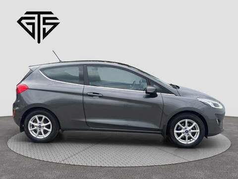 Ti-VCT Zetec Hatchback 1.1 Manual Petrol