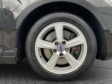 Volvo V40 D2 ES Nav - U8586