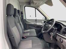 Ford Transit 350 EcoBlue MHEV Leader - U8590