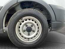 Ford Transit 350 EcoBlue MHEV Leader - U8590