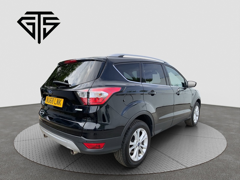 Ford Kuga T EcoBoost Titanium - U8591