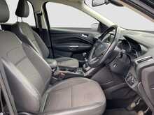 Ford Kuga T EcoBoost Titanium - U8591