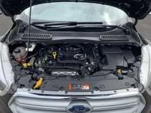 Ford Kuga T EcoBoost Titanium - U8591