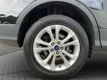 Ford Kuga T EcoBoost Titanium - U8591