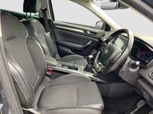 Renault Megane Blue dCi Iconic - U8592