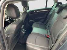 Renault Megane Blue dCi Iconic - U8592
