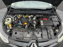 Renault Megane Blue dCi Iconic - U8592