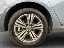 Renault Megane Blue dCi Iconic - U8592
