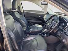 Jeep Compass T MultiAirII Limited - U8593