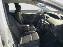 Toyota Prius S 4WD - U8605