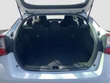 Toyota Prius S 4WD - U8605