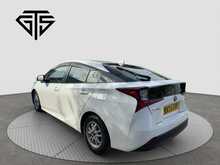 Toyota Prius S 4WD - U8605