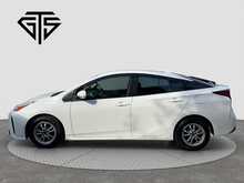 Toyota Prius S 4WD - U8605