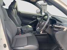 Toyota Corolla Cross Hybrid Z - U8607