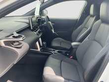 Toyota Corolla Cross Hybrid Z - U8607