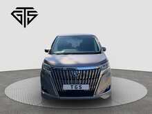 Toyota Esquire Hybrid Gi - U8608