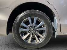 Toyota Esquire Hybrid Gi - U8608