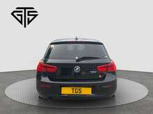 BMW 118D Sport - U8612
