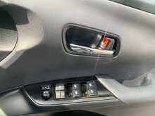 Toyota Prius 	S SafetyPlus - U8613